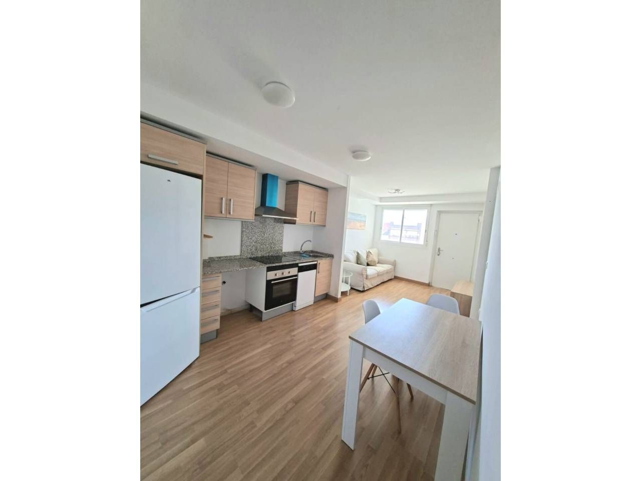 Cuina de Pis de lloguer en Torrent amb Traster, Moblat i Balcó