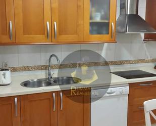 Kitchen of Flat to rent in  Granada Capital