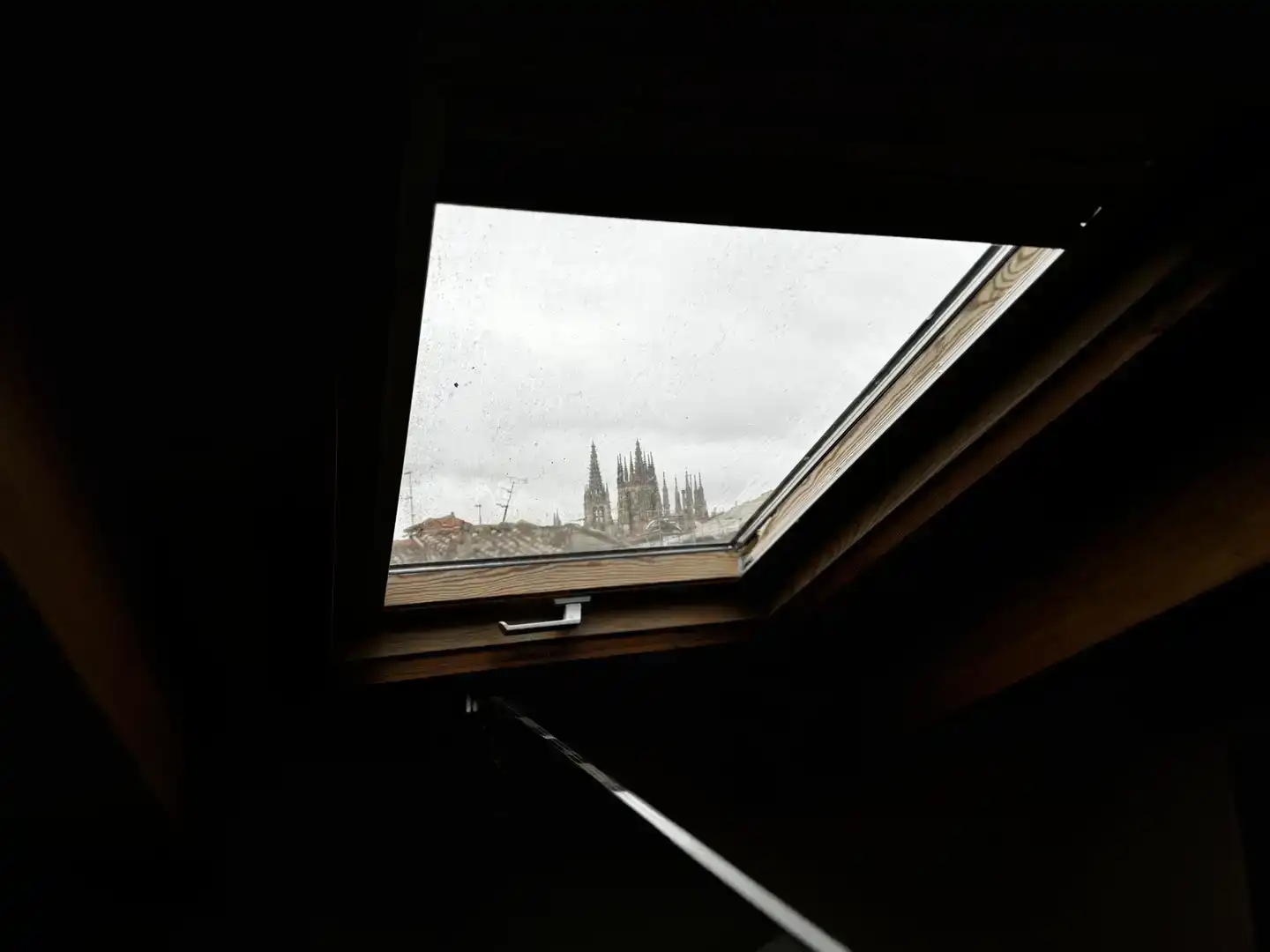 Vista exterior de Pis en venda en Burgos Capital amb Aire condicionat