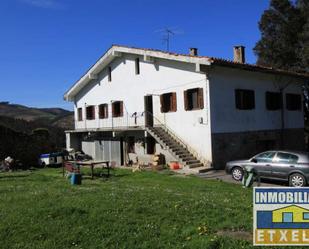 Exterior view of Country house for sale in Munitibar-Arbatzegi Gerrikaitz  with Private garden, Storage room and Balcony