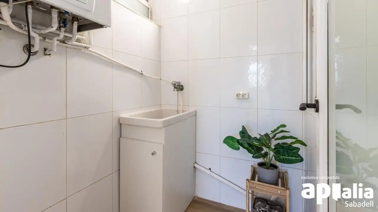 Baño de Piso en venta en Sabadell con Aire acondicionado, Calefacción y Parquet