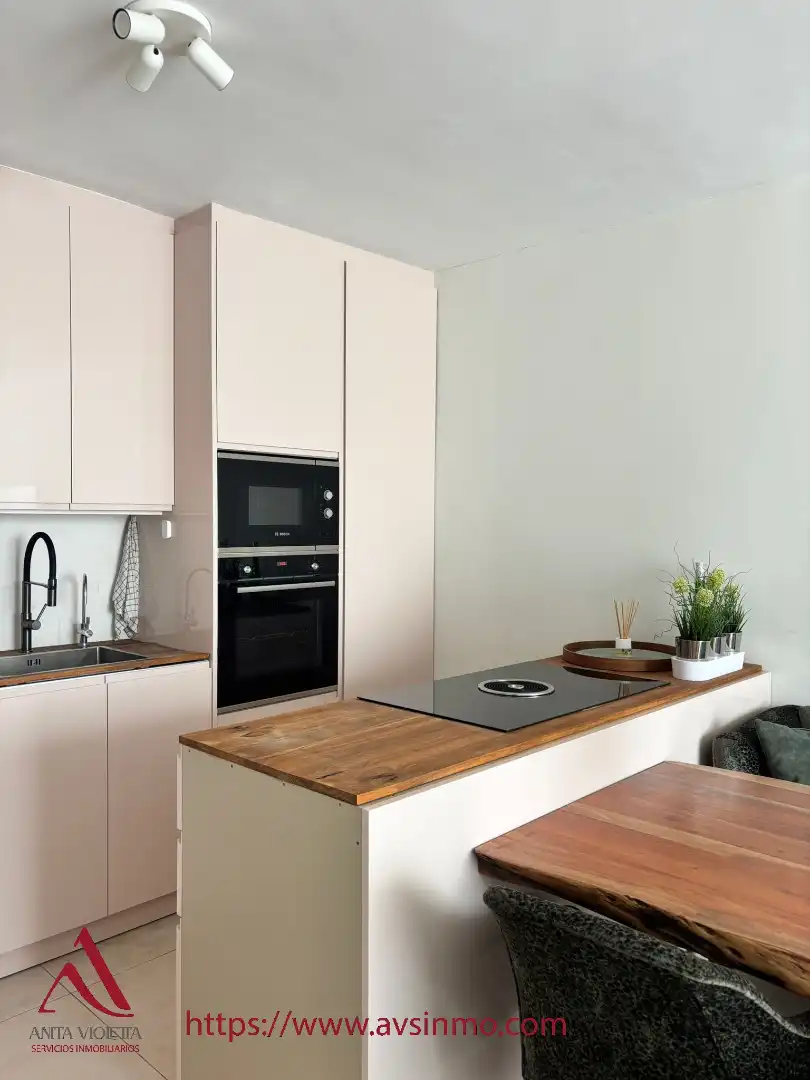 Cocina de Piso en venta en Torrevieja con Aire acondicionado, Jardín privado y Terraza