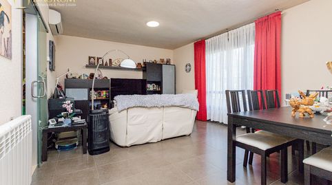 Foto 2 de Casa adosada en venta en Finlandia, Urb. Belvalle, Meco