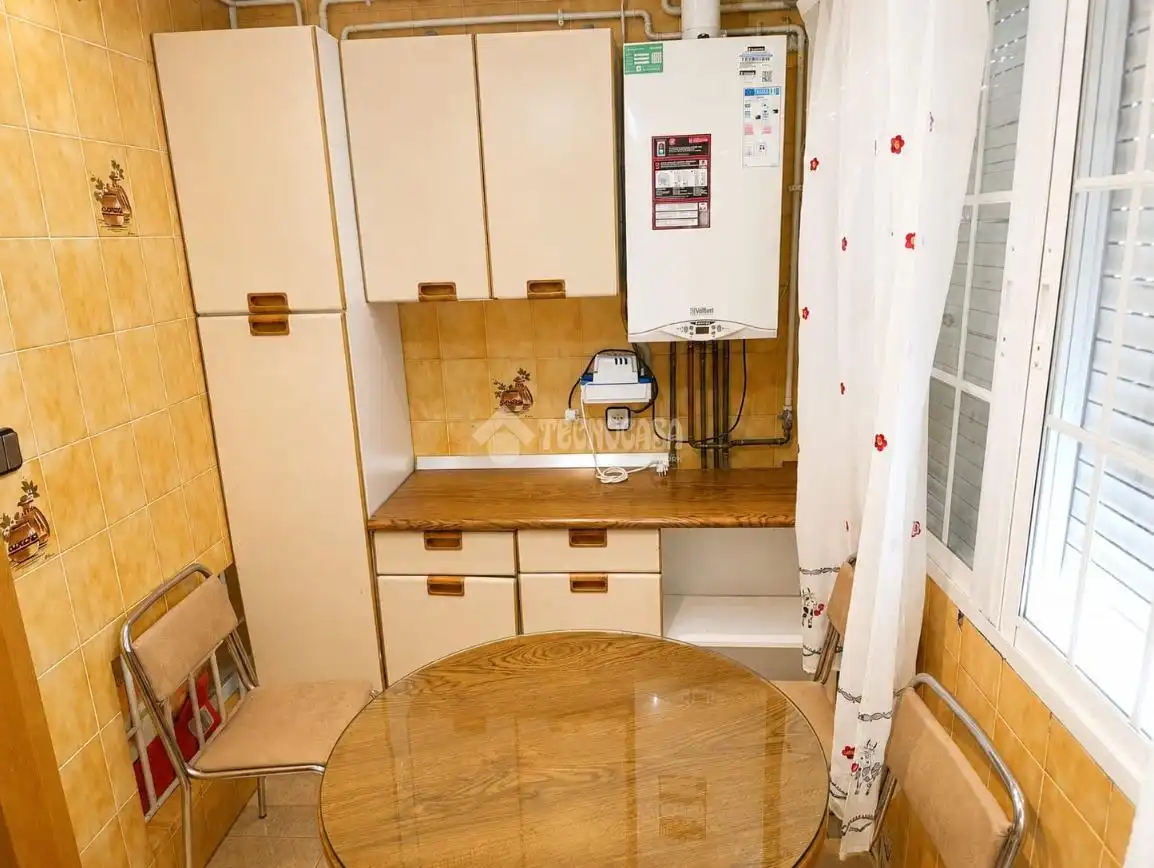 Cuina de Pis en venda en Fuenlabrada amb Calefacció, Piscina i Piscina comunitària