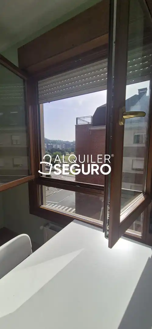 Loft de alquiler en Oviedo  con Calefacción y Amueblado