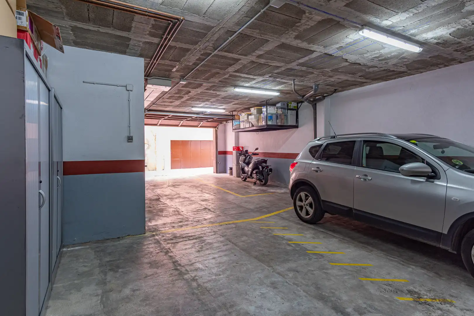 Parkplatz von Wohnung zum Verkauf in Llançà mit Klimaanlage, Heizung und Terrasse