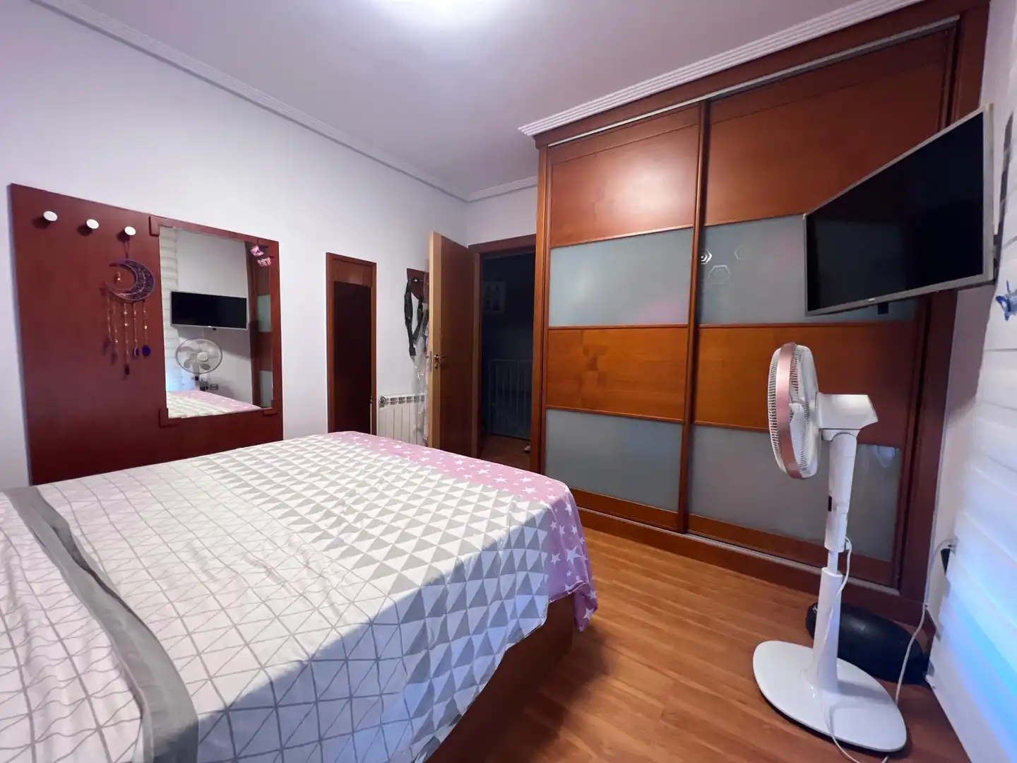 Bedroom of Detached homes for sale in Cáceres  with Storage room