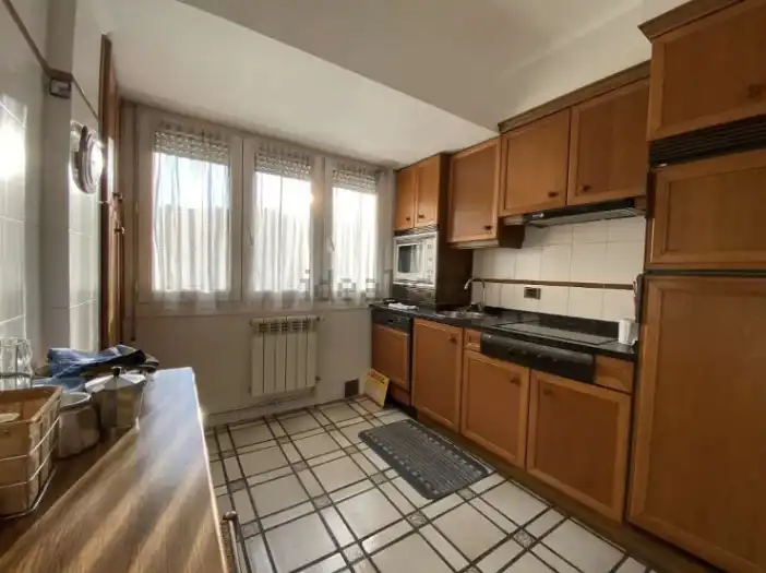 Cocina de Piso en venta en Bergara con Calefacción, Trastero y Amueblado