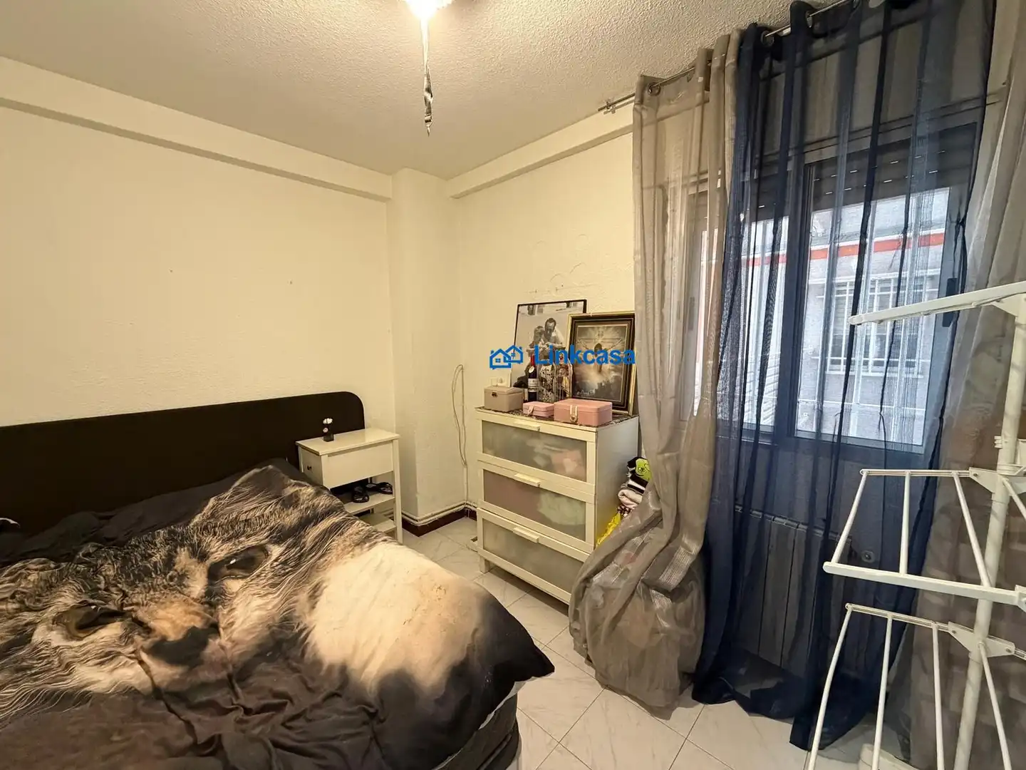 Bedroom of Flat for sale in Fuenlabrada  with Air Conditioner, Heating and Balcony