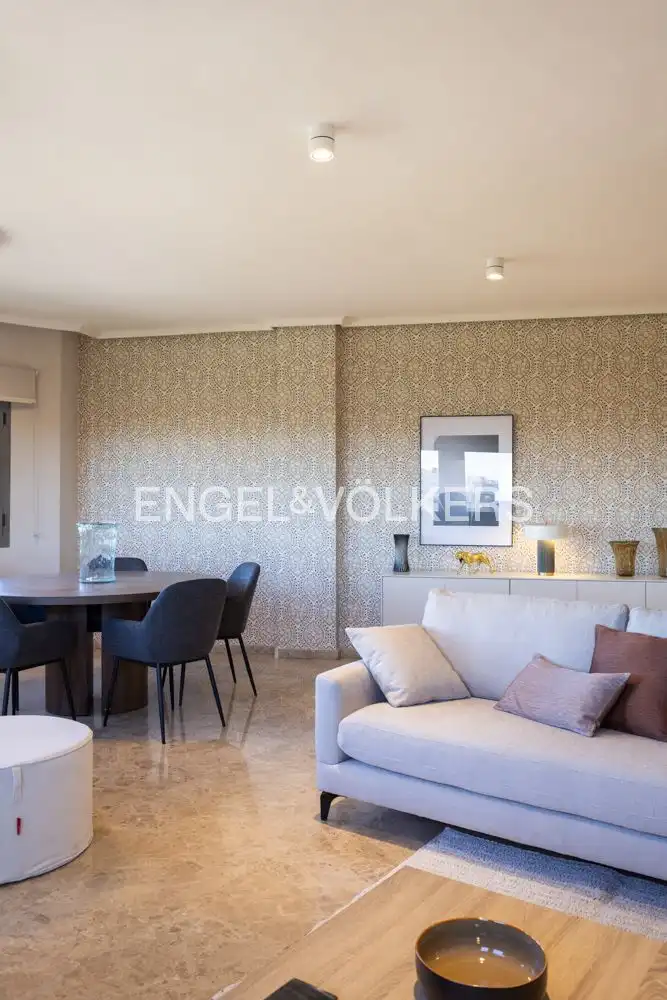 Sala de estar de Piso de alquiler en Valencia con Aire acondicionado, Calefacción y Amueblado