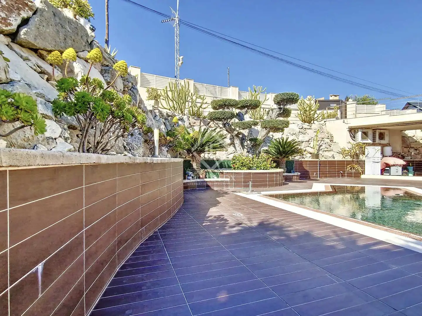 Piscina de Casa o chalet en venta en Cunit con Aire acondicionado, Calefacción y Jardín privado