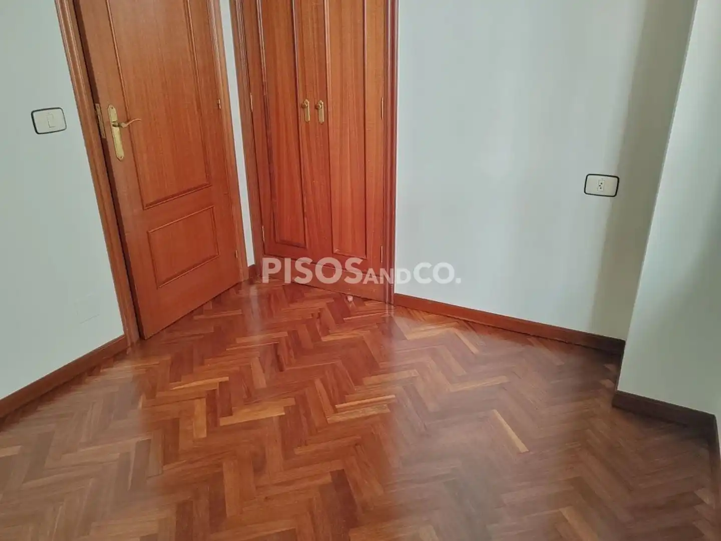 Habitación de Piso en venta en A Coruña Capital  con Calefacción y Trastero