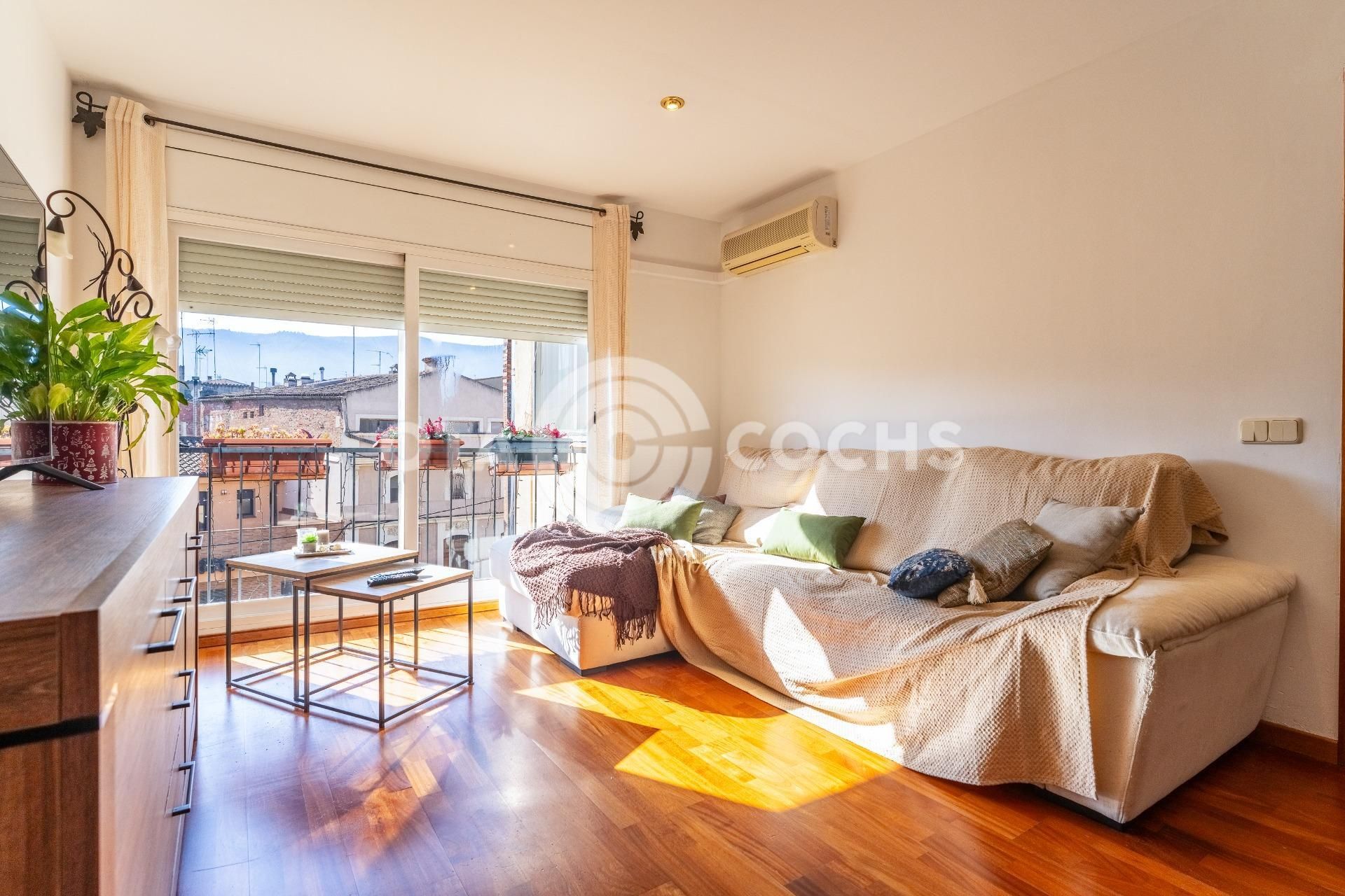 Sala de estar de Piso en venta en L'Espluga de Francolí con Aire acondicionado, Terraza y Trastero
