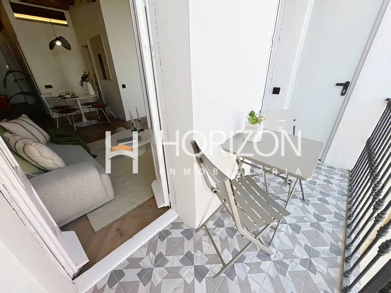 Terrasse von Wohnung zum Verkauf in Barcelona mit Klimaanlage, Heizung und Möbliert