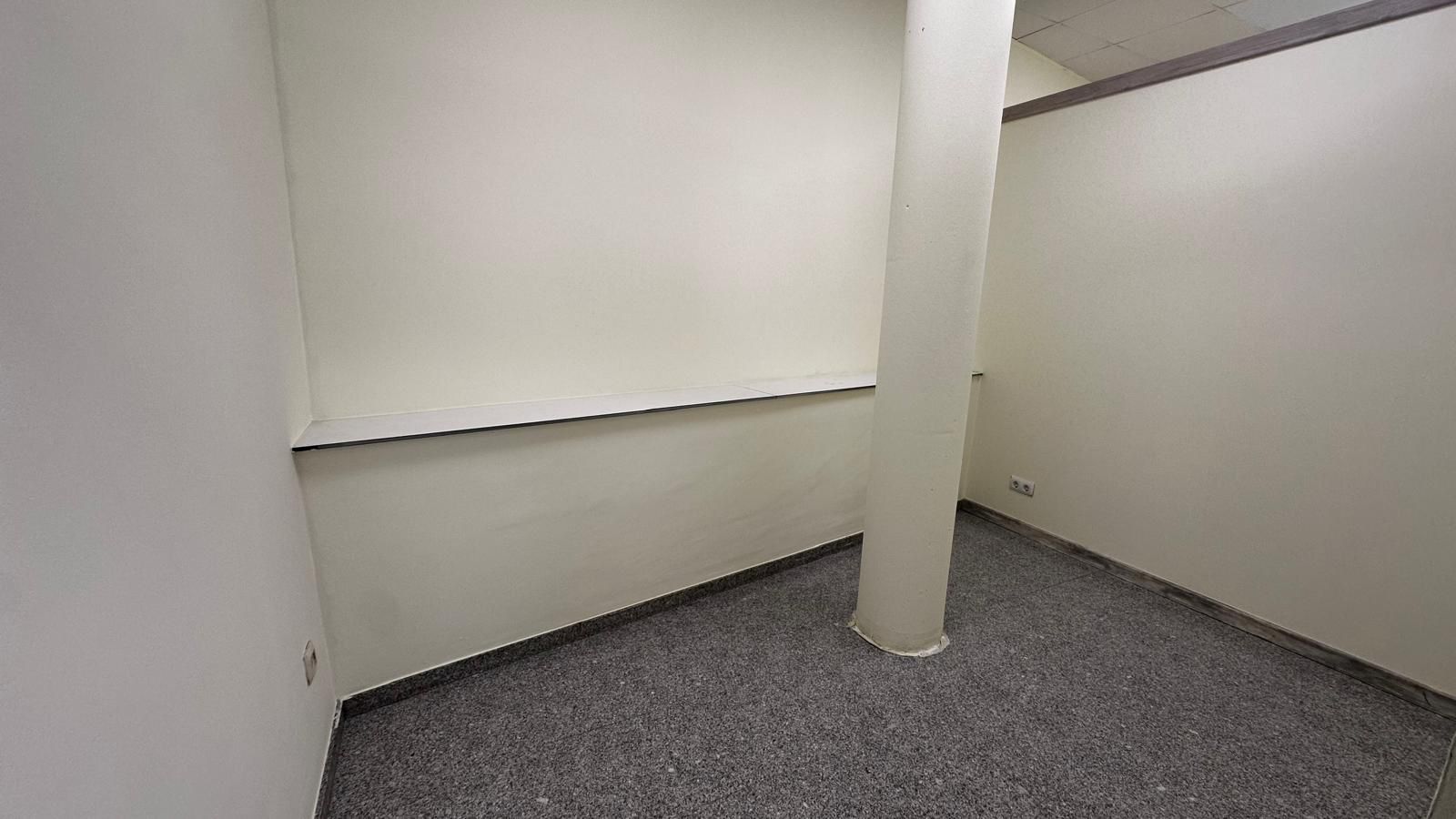 Geschaftsraum miete in Cassà de la Selva mit Klimaanlage