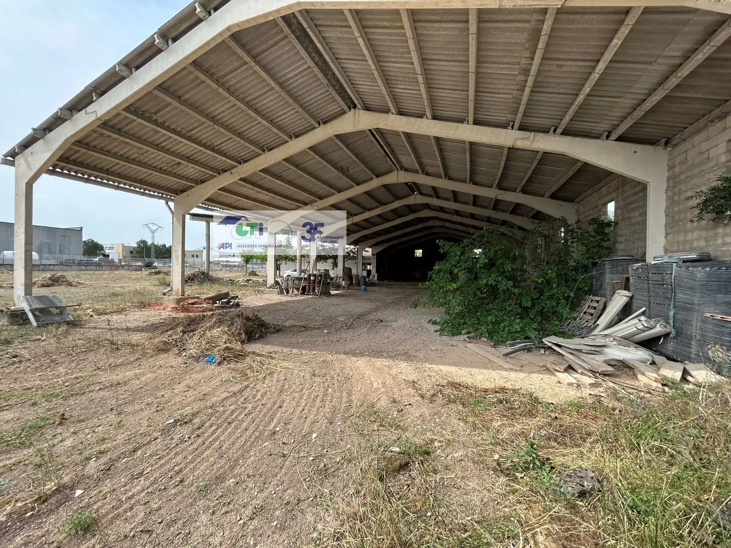 Vista exterior de Residencial en venda en Fuentes de Ebro