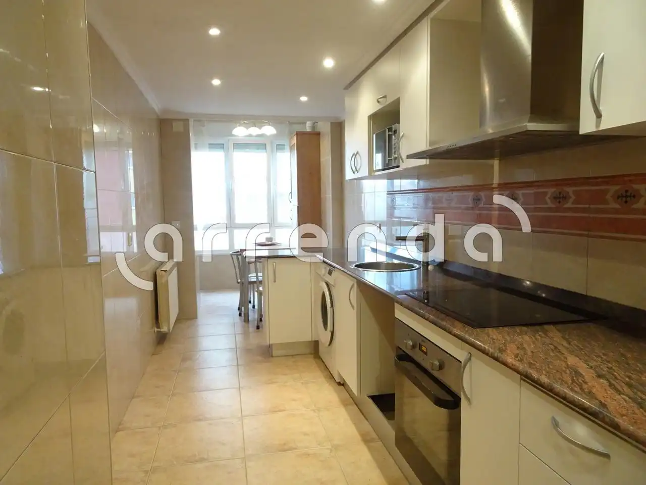 Flat for rent in Del Deporte, Alisal - San Román