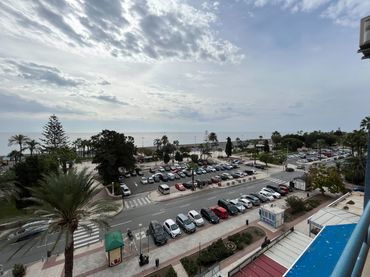 Appartement avec ascenseur à vendre à Calle Acera la Marina