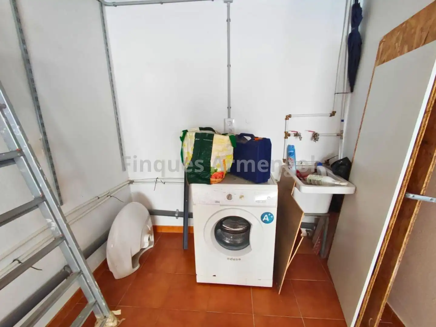 Cuina de Planta baixa en venda en Sant Lluís amb Aire condicionat