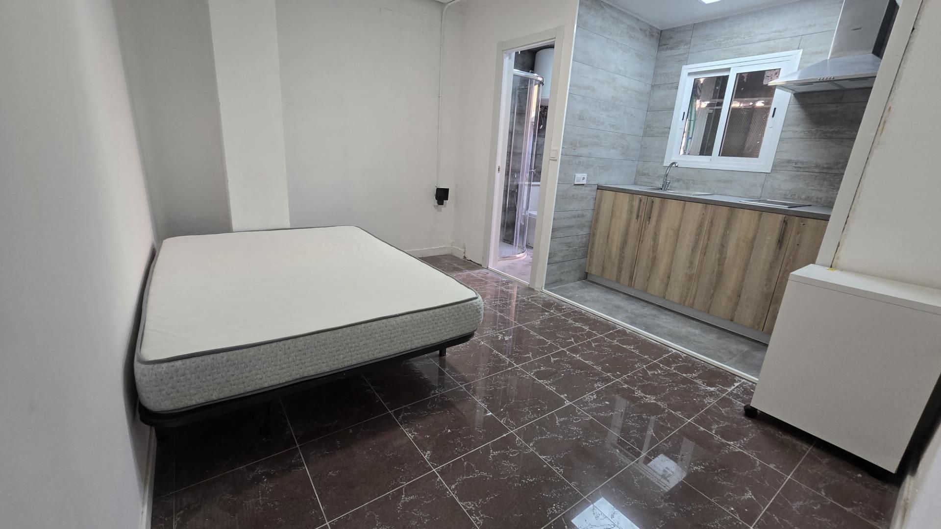 Schlafzimmer von Wohnung zur Miete in L'Hospitalet de Llobregat