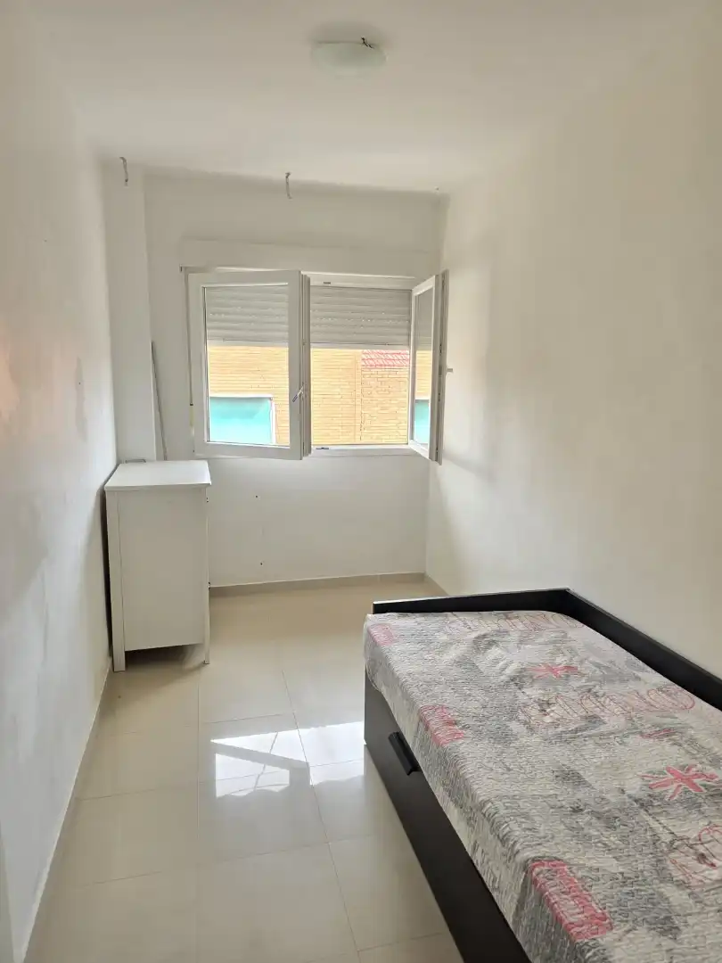 Habitación de Piso en venta en Usera