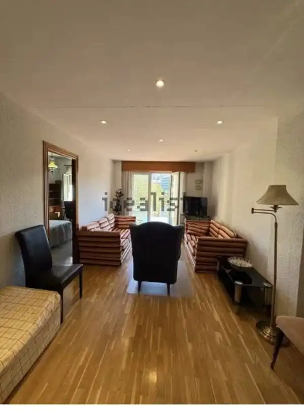 Sala de estar de Piso en venta en Granada con Aire acondicionado, Calefacción y Amueblado