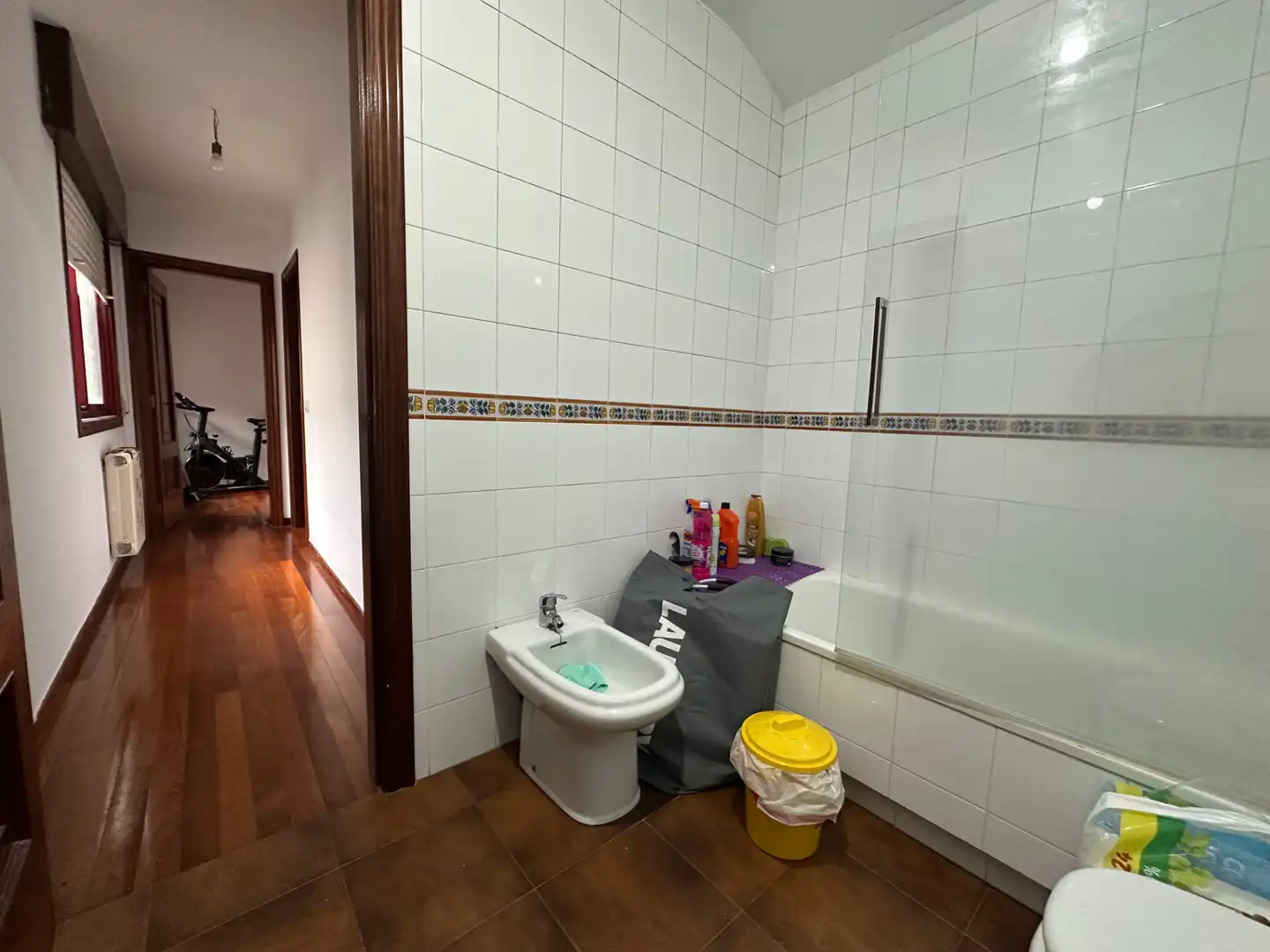 Badezimmer von Wohnung zum Verkauf in Bertamirans