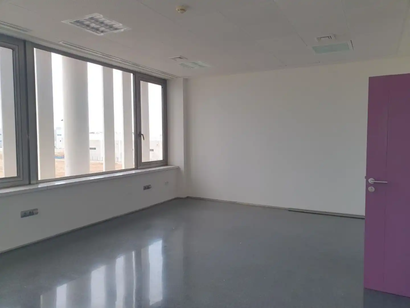 Oficina de lloguer a Calle Hispano Aviación, imagen 11