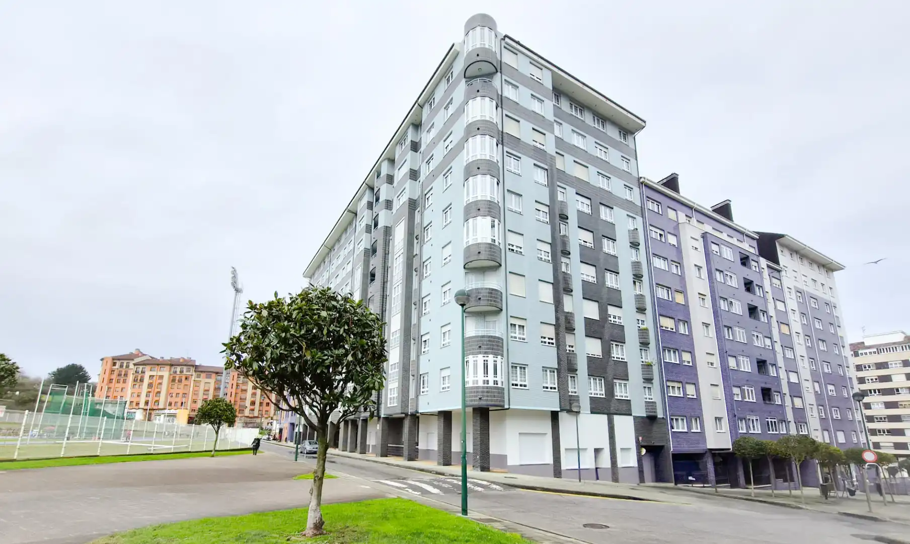 Apartament de lloguer a Calle Caleiro, 28, El Carbayedo - El Quirinal