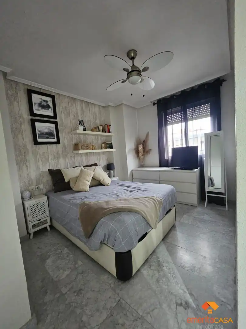 Dormitori de Dúplex en venda en Mérida amb Aire condicionat i Calefacció