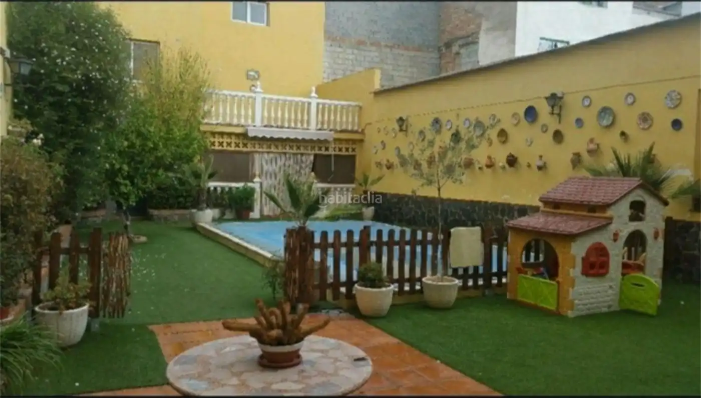 Reihenhaus mit Pool zum Verkauf in Calle Rosas 44, imagen 2