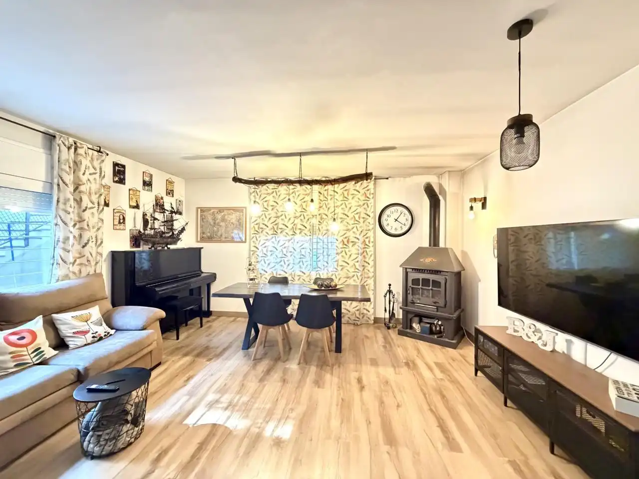 Sala de estar de Casa o chalet en venta en Argentona con Aire acondicionado, Jardín privado y Terraza