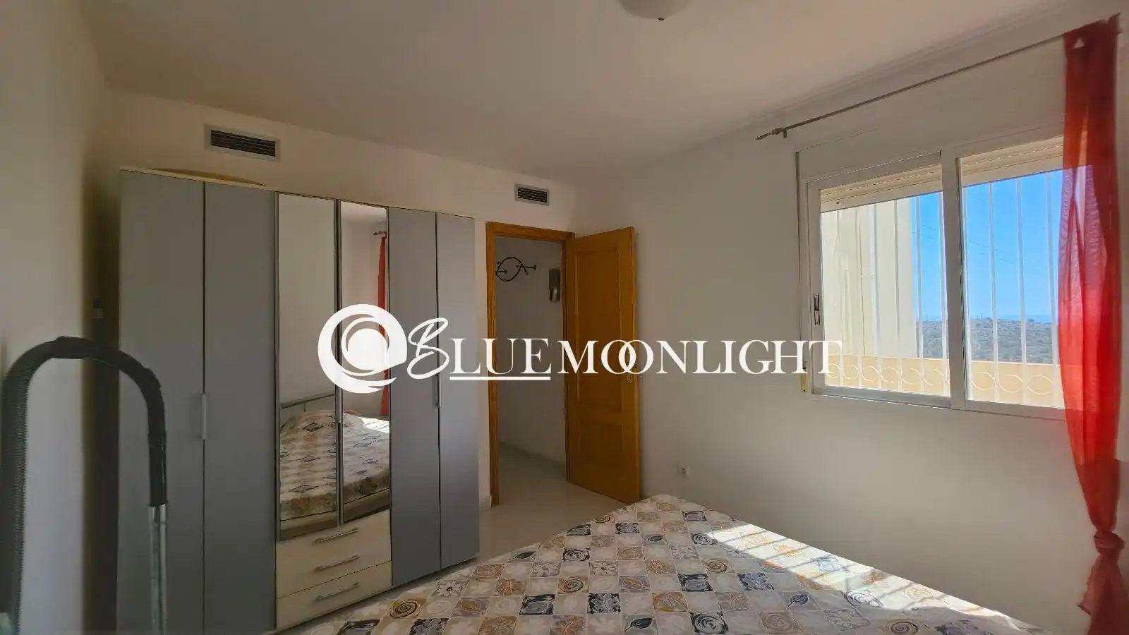 Habitación de Dúplex en venta en Peñíscola / Peníscola con Aire acondicionado, Calefacción y Jardín privado