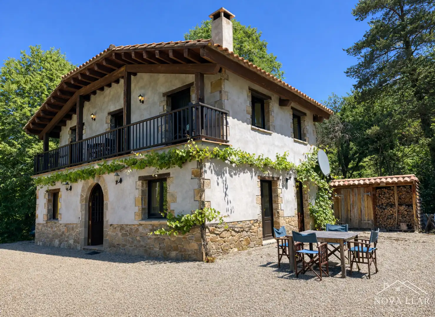Vista exterior de Finca rústica en venta en Les Llosses con Calefacción, Jardín privado y Terraza