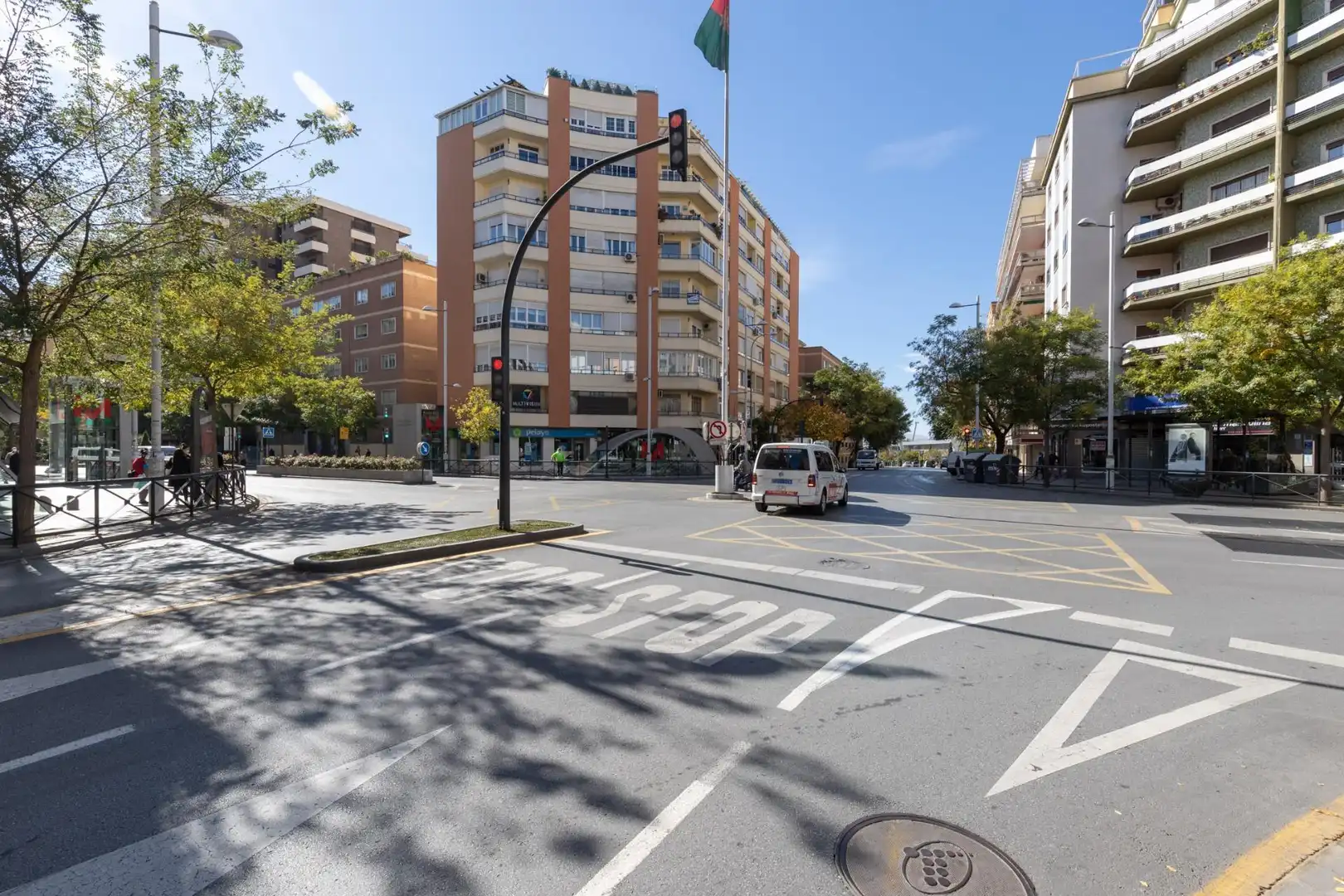 Außenansicht von Wohnung zum Verkauf in Granada mit Heizung und Balkon