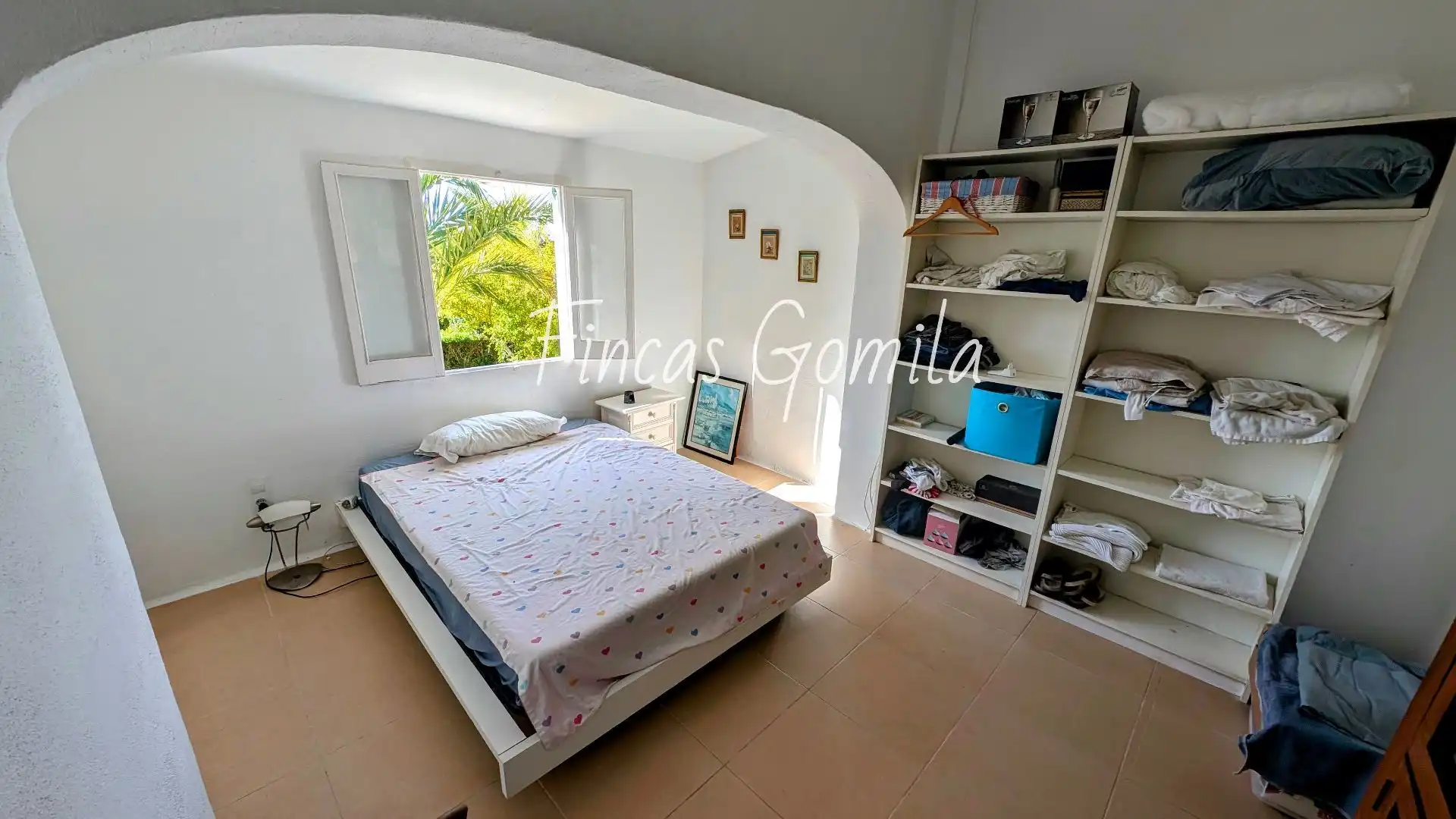 Habitación de Finca rústica en venta en Sant Lluís con Jardín privado