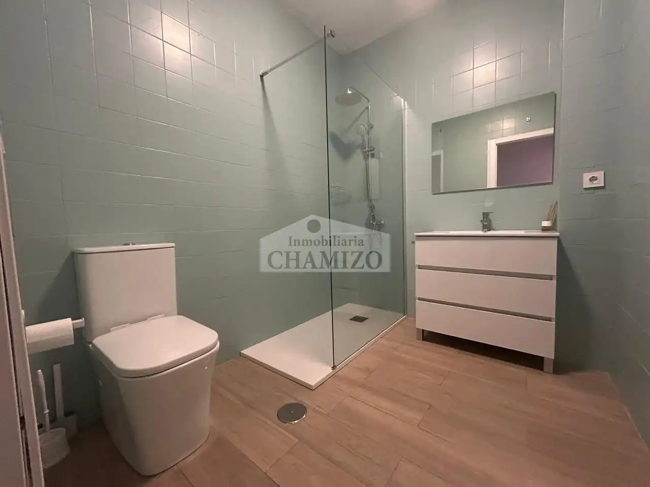 Baño de Piso en venta en Villanueva de la Serena con Aire acondicionado y Balcón