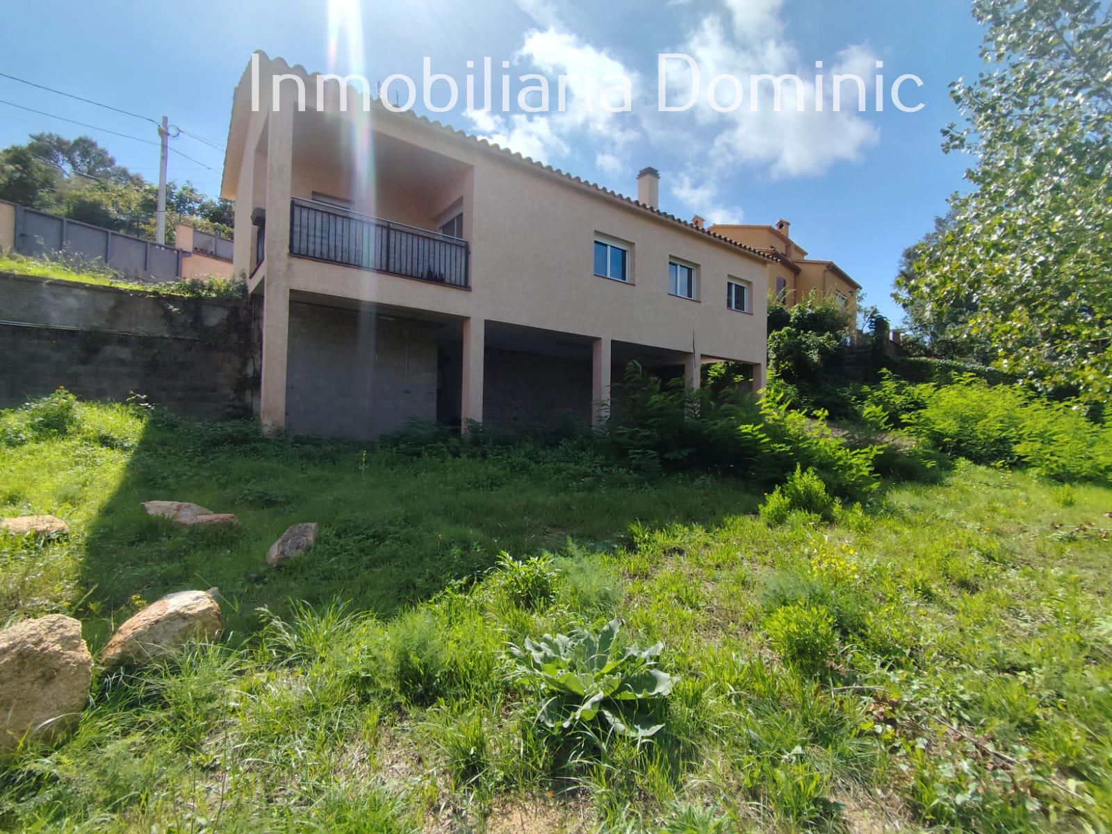 Exterior view of House or chalet for sale in Maçanet de la Selva  with Heating and Private garden