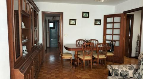 Foto 2 de Pis de lloguer a Avenida de María Victoria Moreno, Zona Fernández Ladreda, Pontevedra