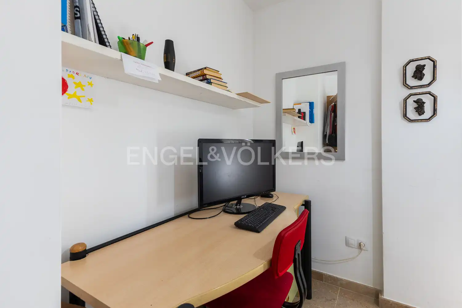 Houses for rent in Chiva, Valencia