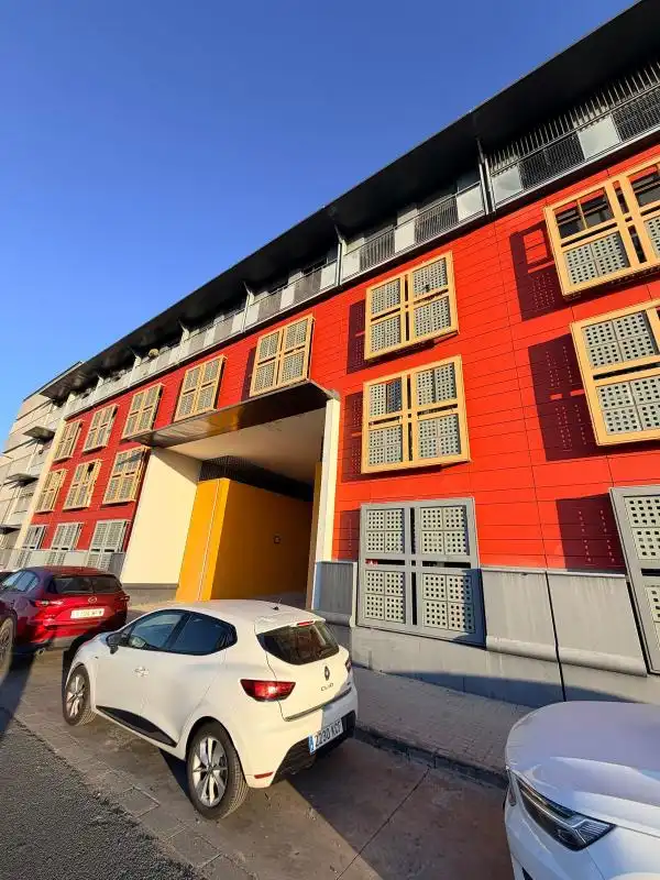 Appartement avec terrasse à vendre à C. Pobladores, imagen 3