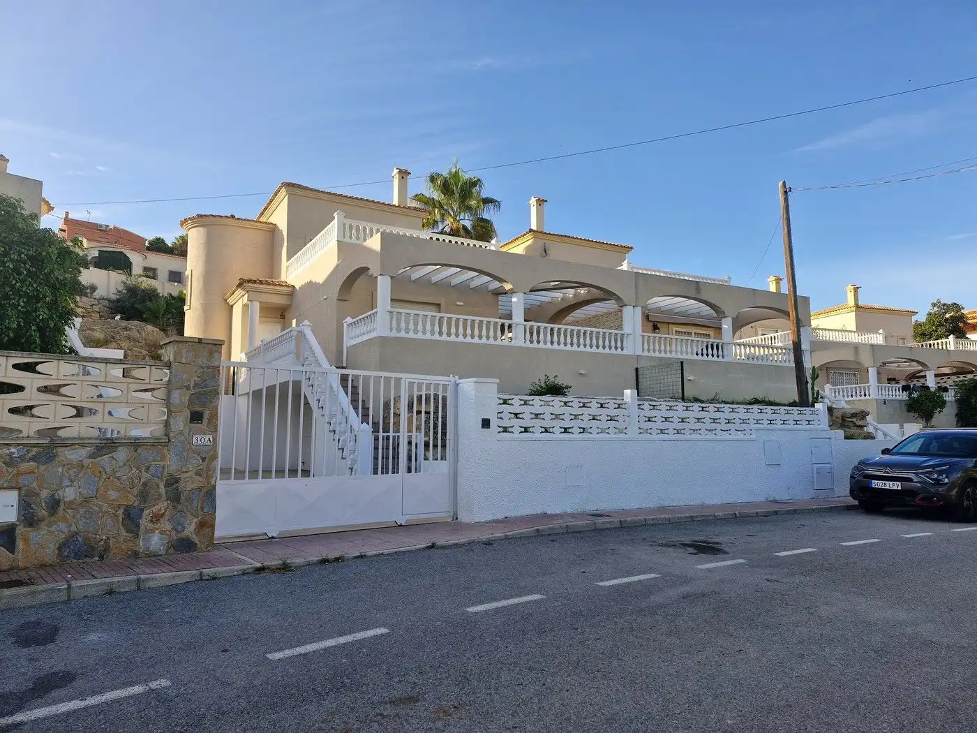 Casa amb jardí en venda a Pueblo Acantilado - Lanuza