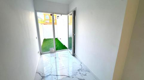 Photo 3 of Flat for sale in Los Ángeles, Alicante / Alacant