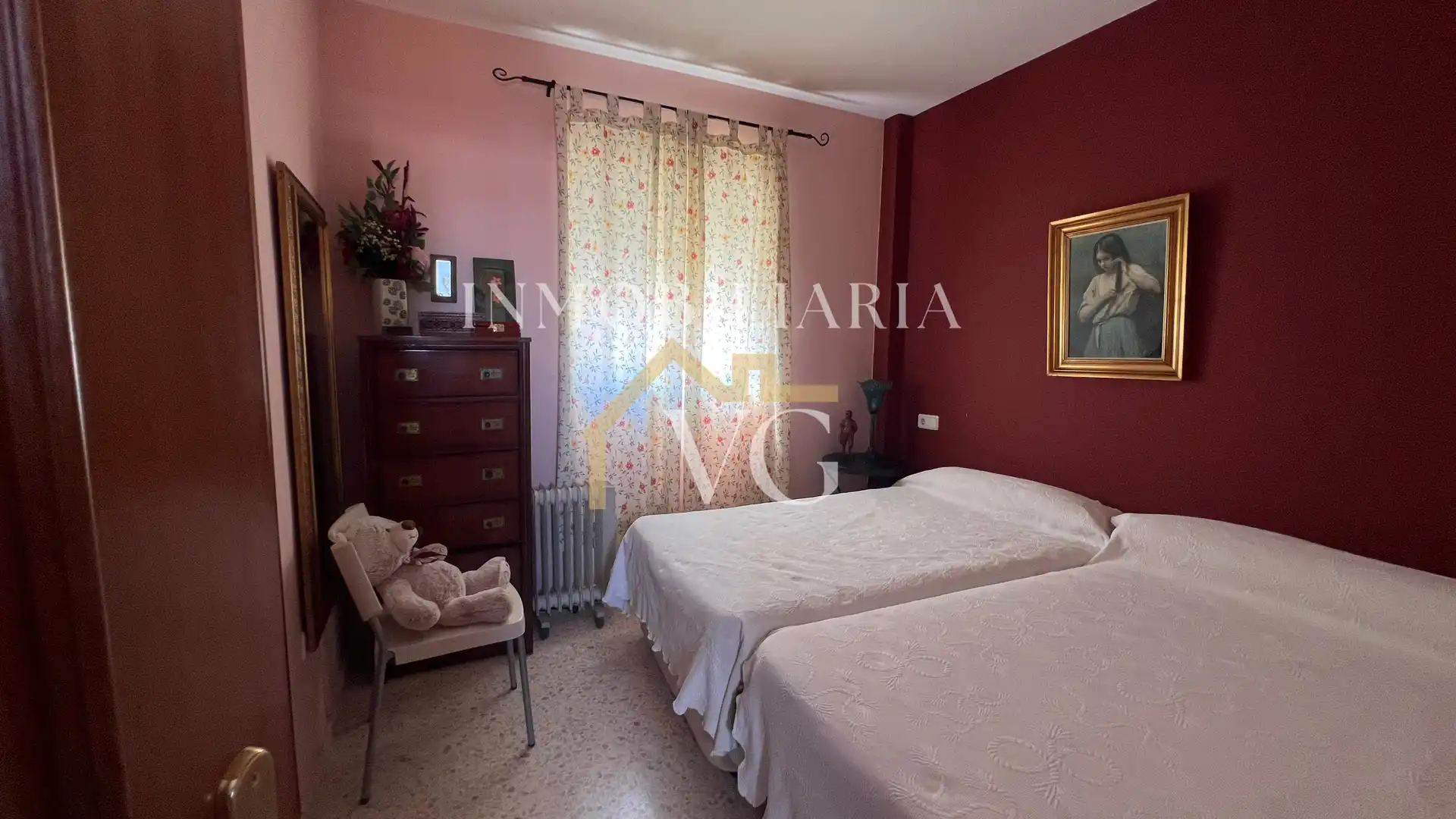 Dormitori de Casa adosada en venda en Guillena