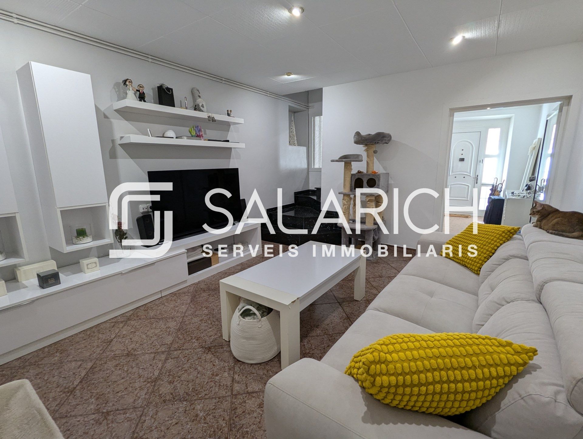 Living room of Single-family semi-detached for sale in Olesa de Montserrat  with Terrace