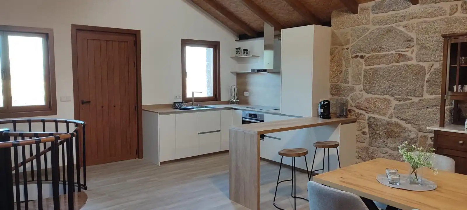 Cocina de Casa o chalet de alquiler en Cangas  con Amueblado, Horno y Lavadora