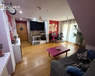 Sala d'estar de Àtic en venda en  Lleida Capital amb Calefacció, Terrassa i Traster