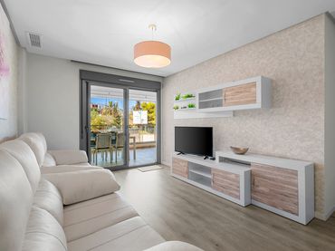 Apartment with balcony for sale in Orihuela Costa