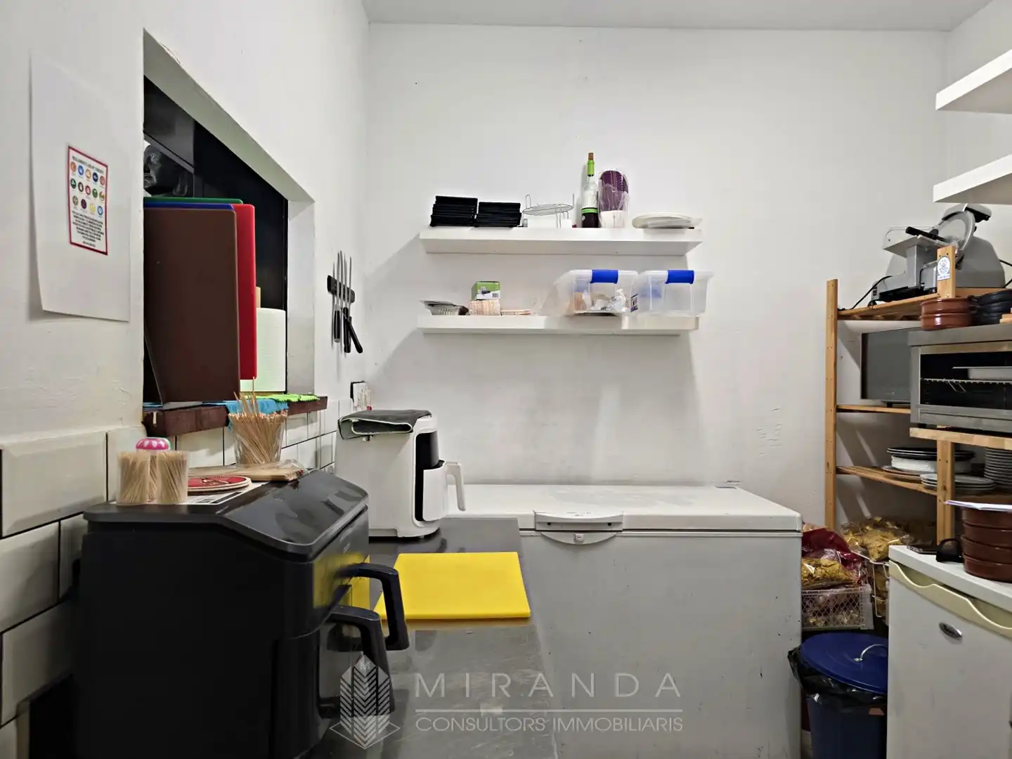 Business premises for transfer in Carrer de Sant Jaume, imagen 15