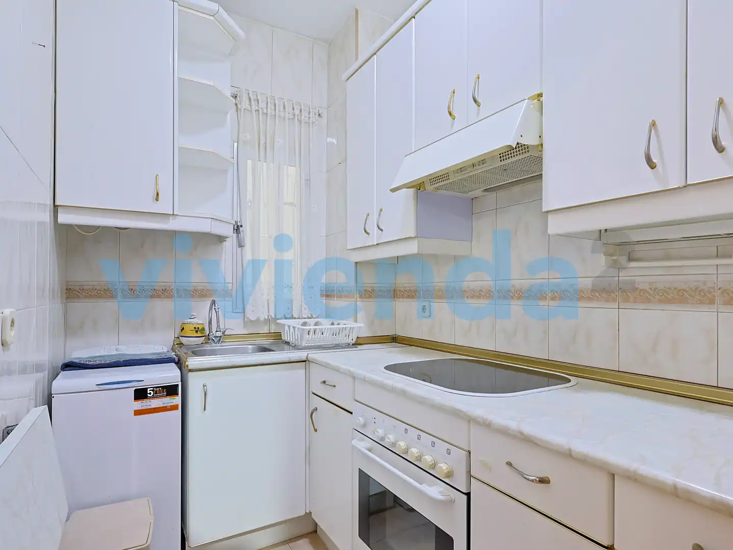 Appartamento in vendita a calle de Granada, imagen 3